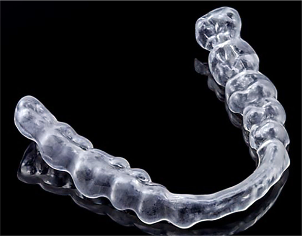 Fig. 15. Lower jaw occlusal stabilizing splint